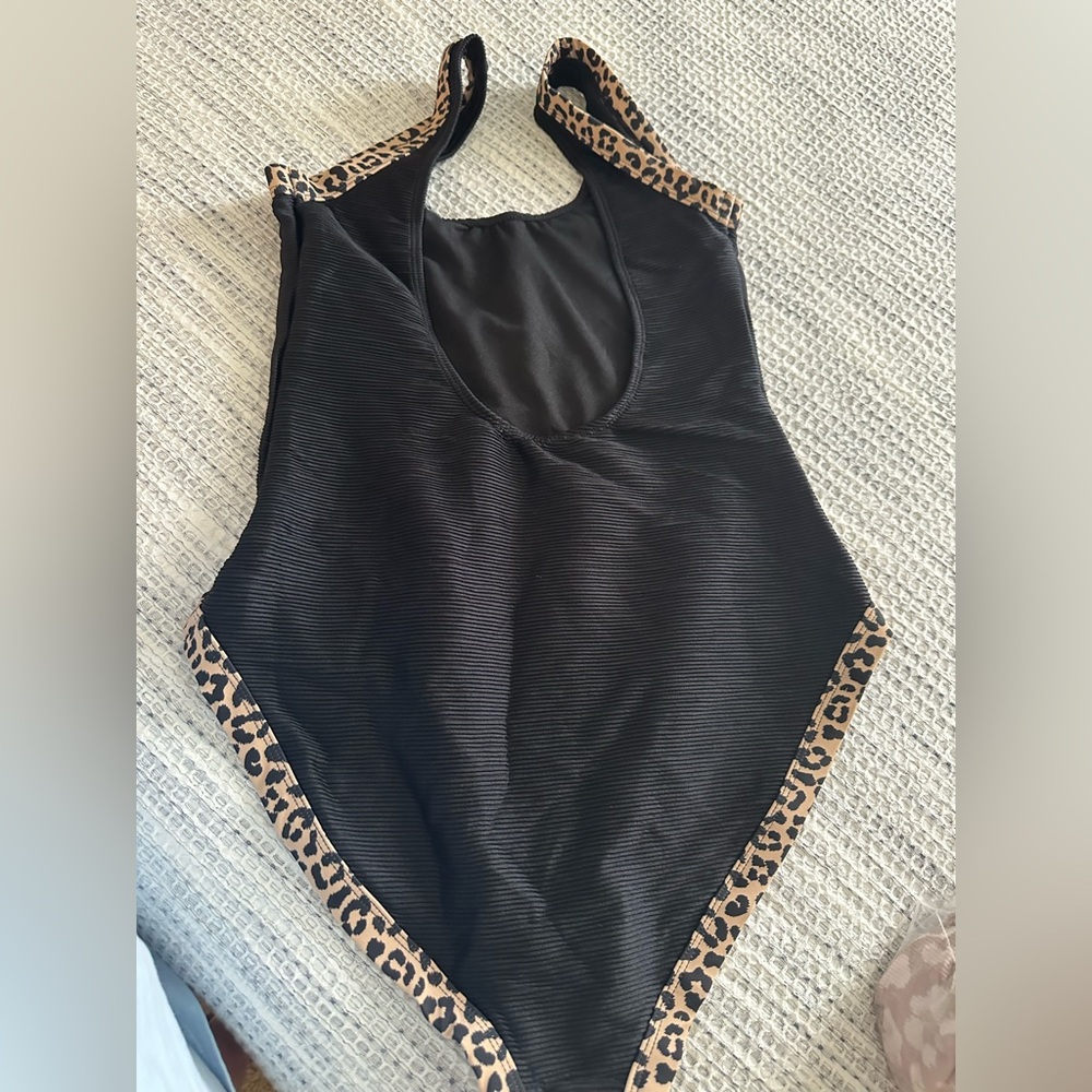 Pink Lilly swimsuit! New without tags